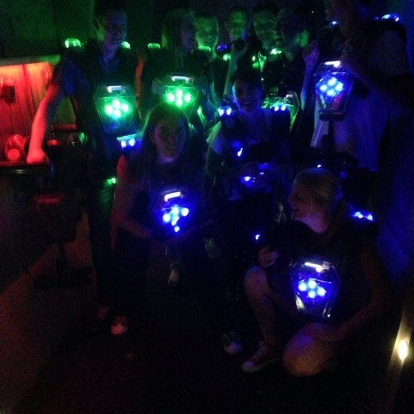 Lasershooten